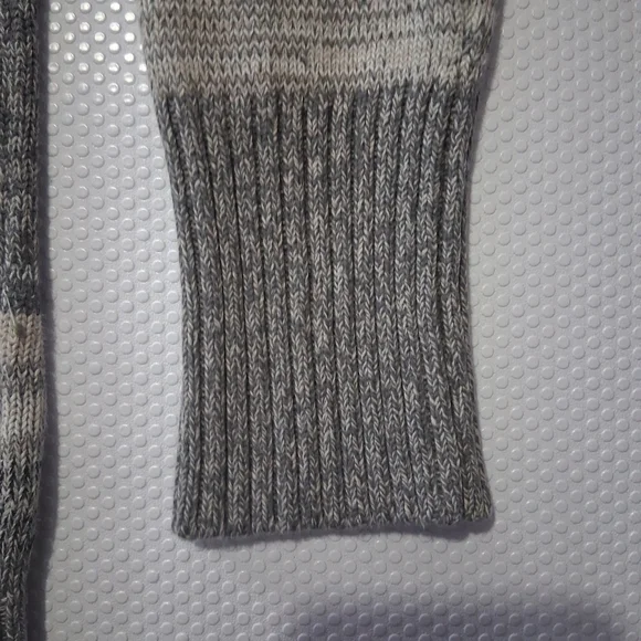 Womens Gray Striped Sweater - Picture 7 of 9